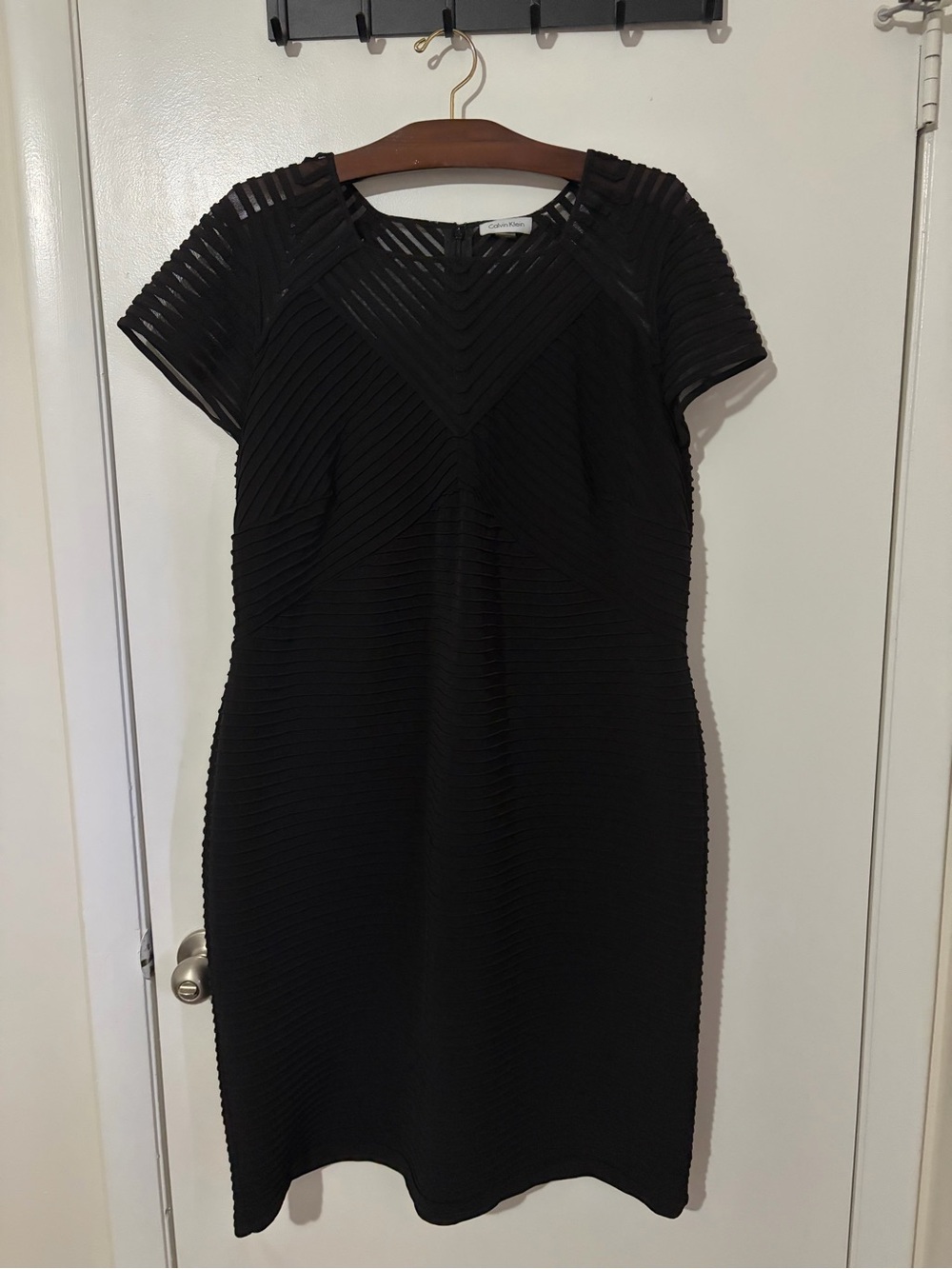 Black Textured Short Sleeve Dress - Calvin Klein